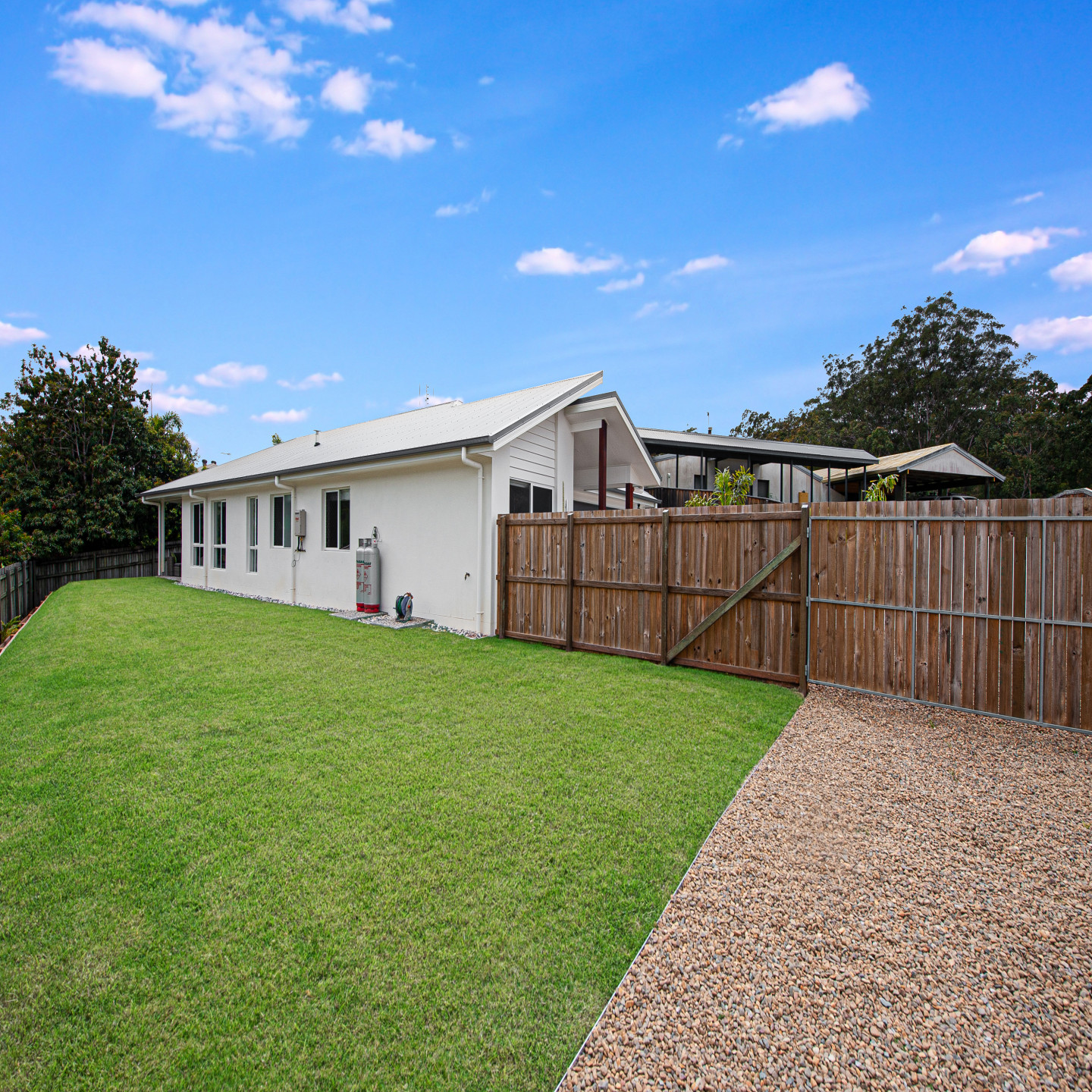 97 Rifle Range Road photo 12