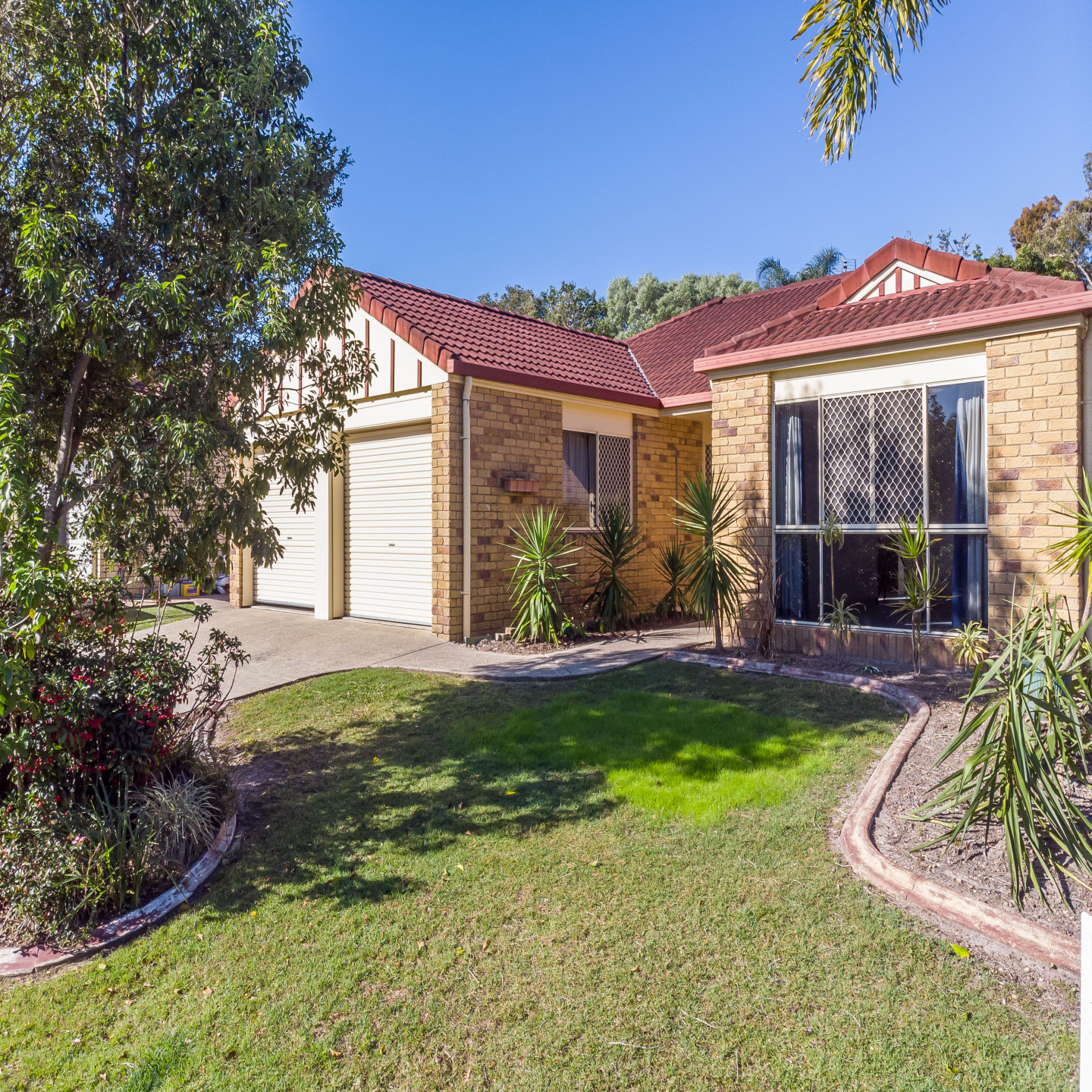 8 Calluna Place photo 9