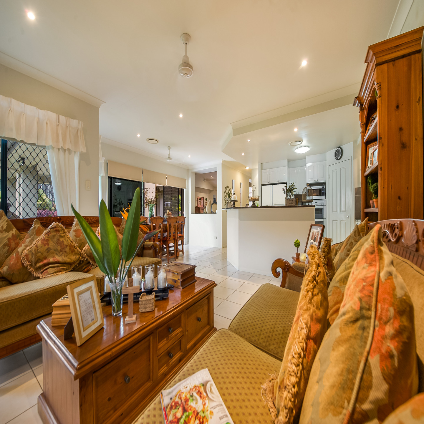 18 Oasis Court photo 11