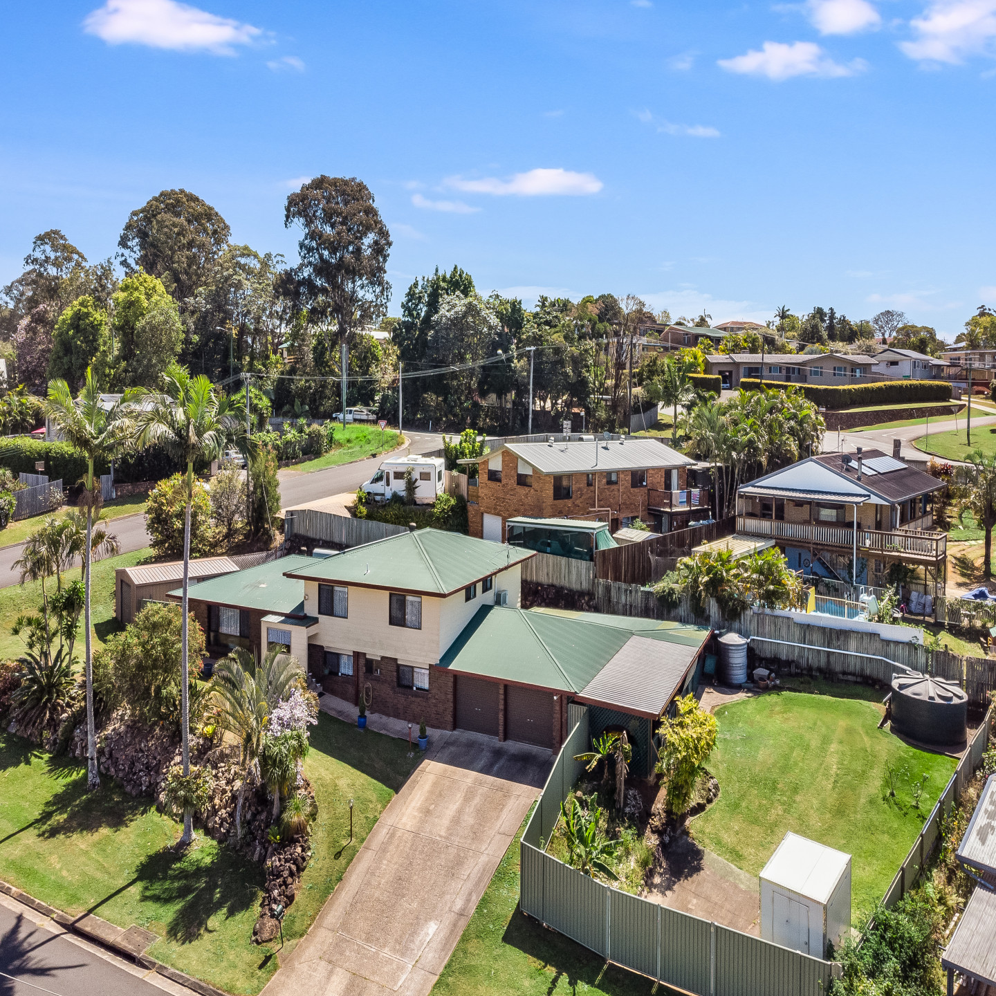28 Norman Avenue photo 15