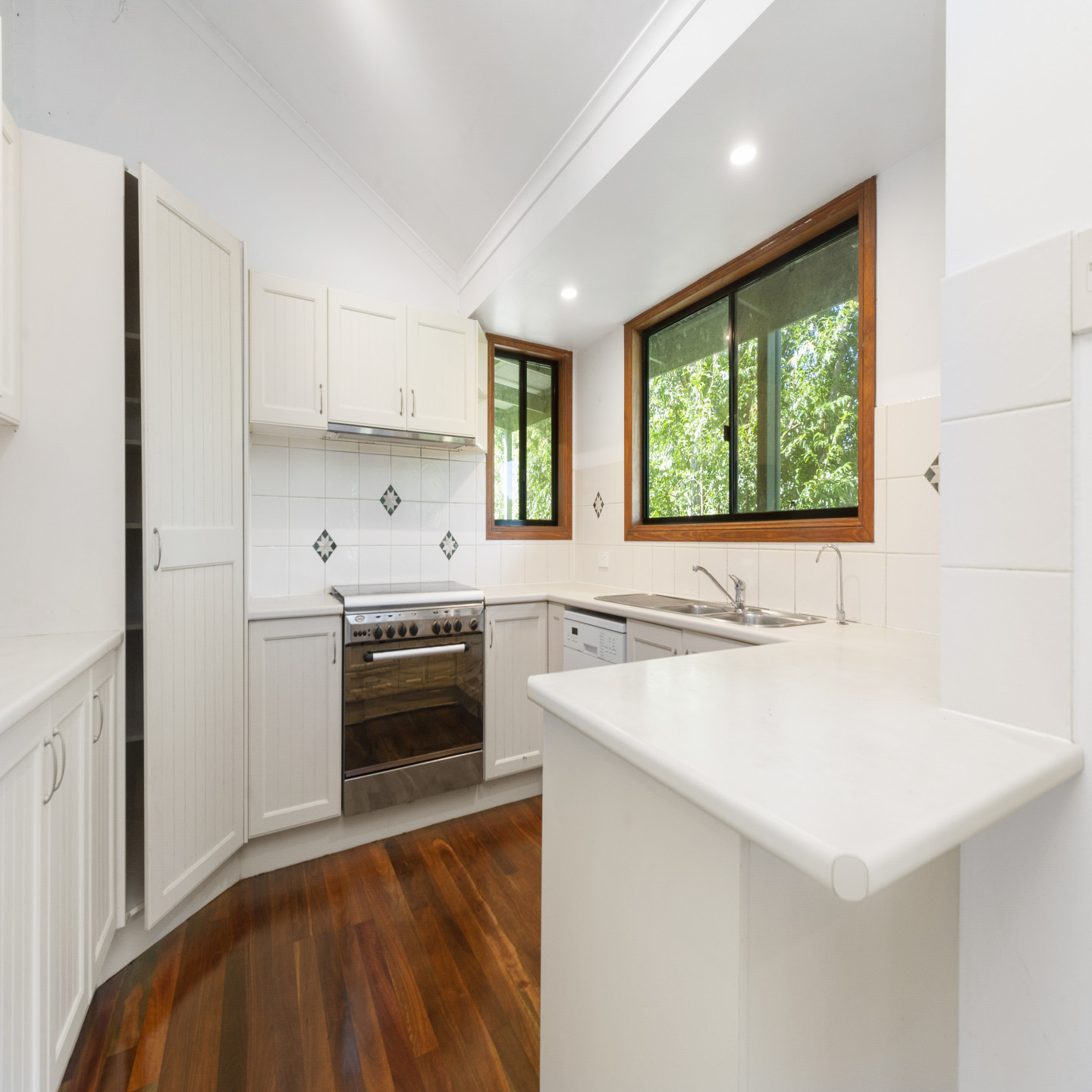 148 Mckees Road photo 6