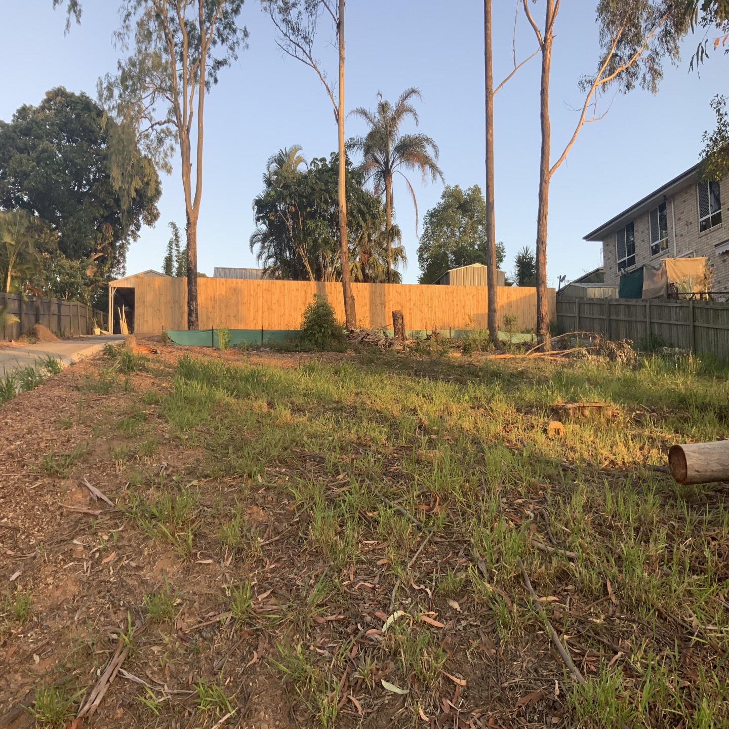 84 Countryview Street photo 3