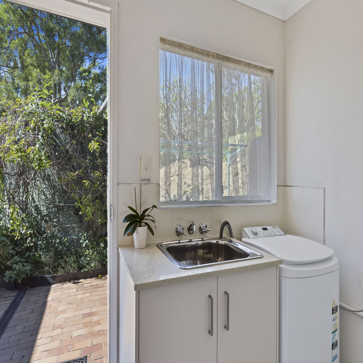 169 Nobles Road photo 8