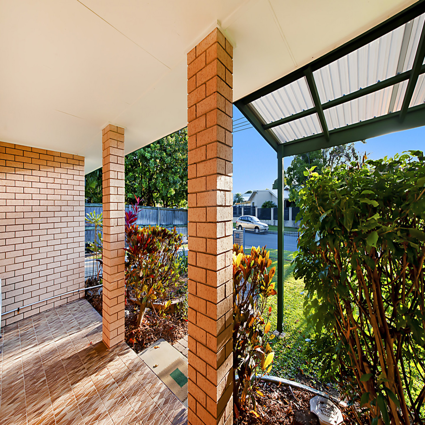 25 Coora Crescent photo 2