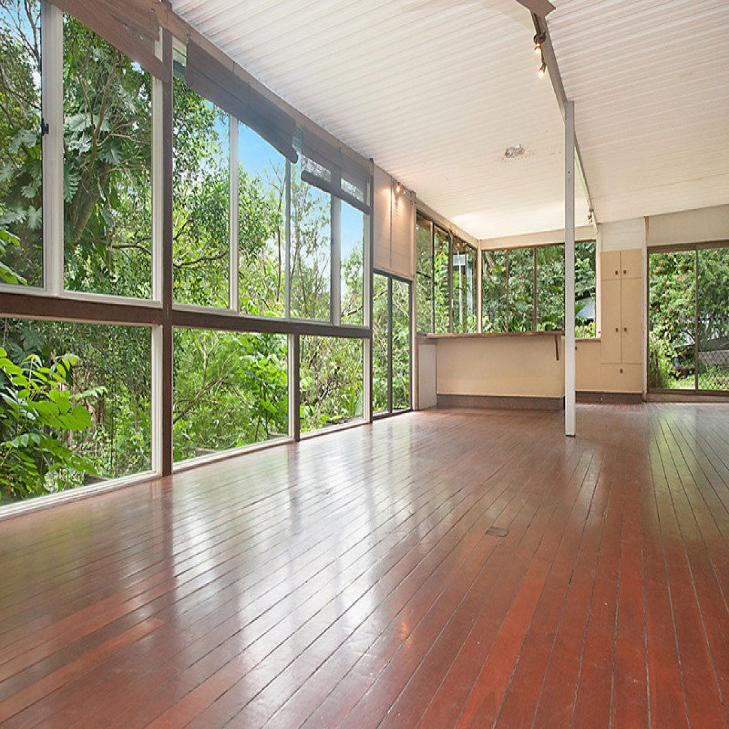71 Jillian Road photo 8