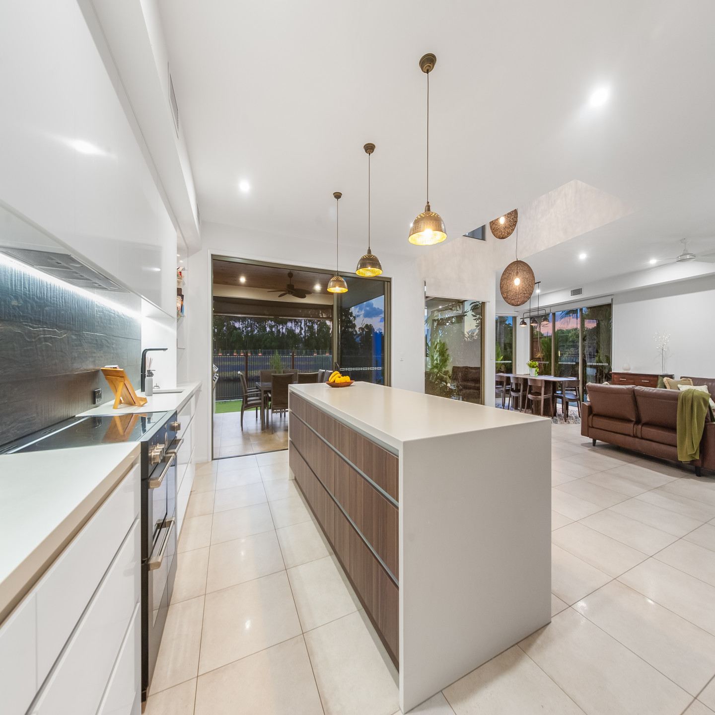 5 Meridien Drive photo 27