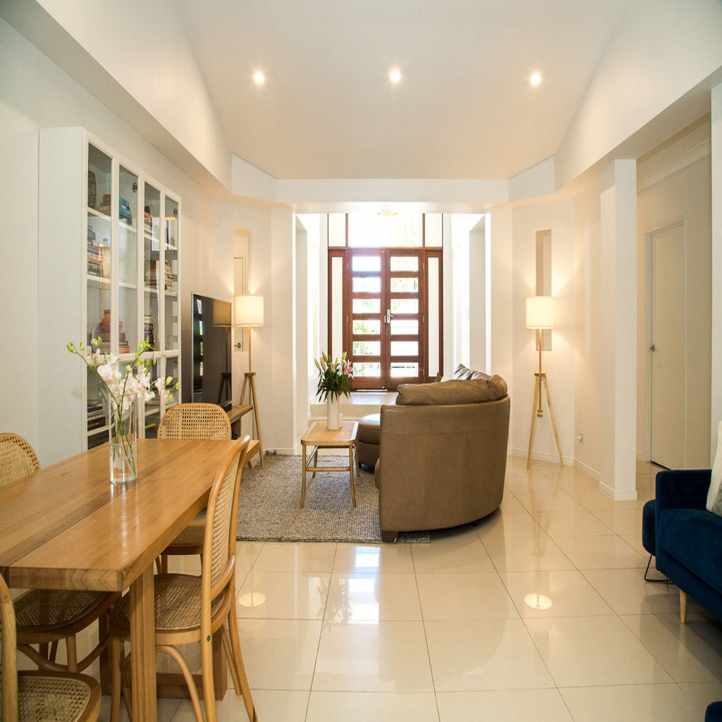 7 Rungert Court photo 3