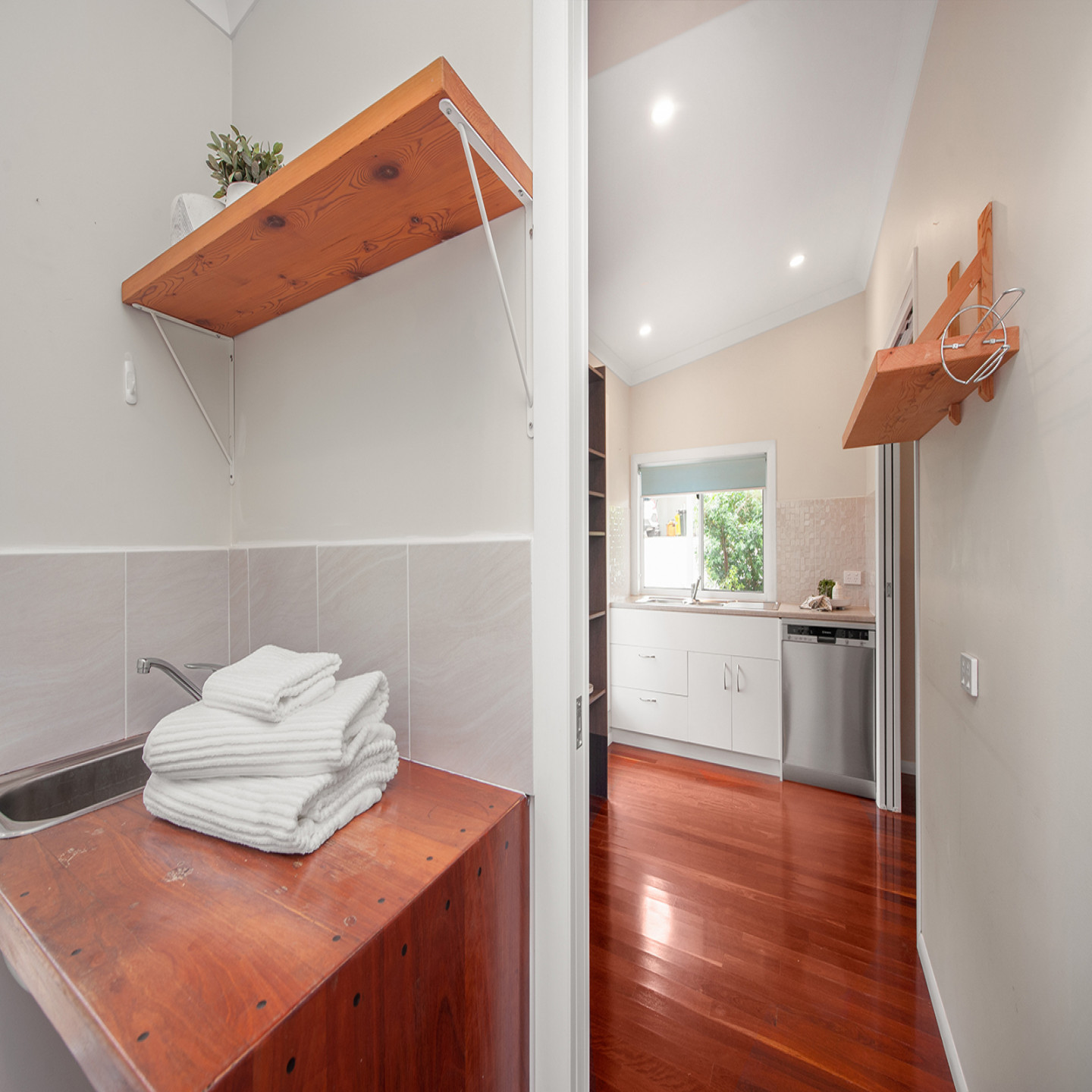 54 Countryview Street photo 7