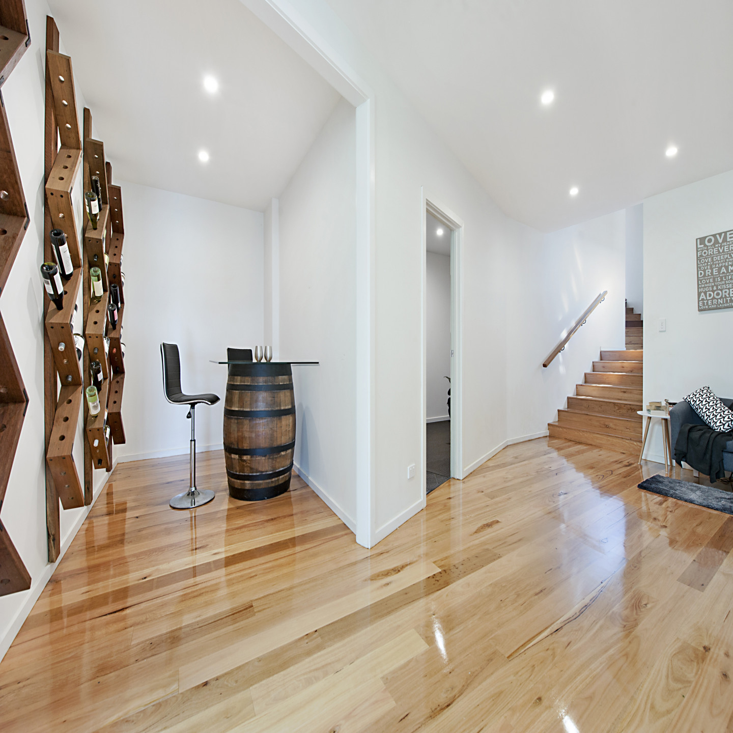 25 Ridgeview Place photo 8