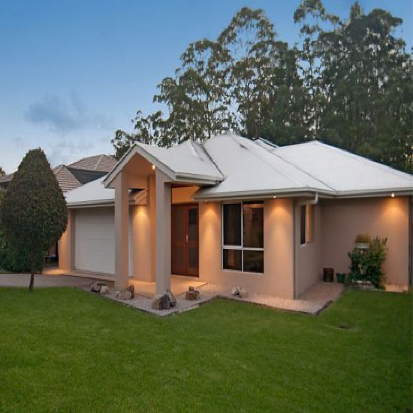 10 Flame Tree Court photo 14