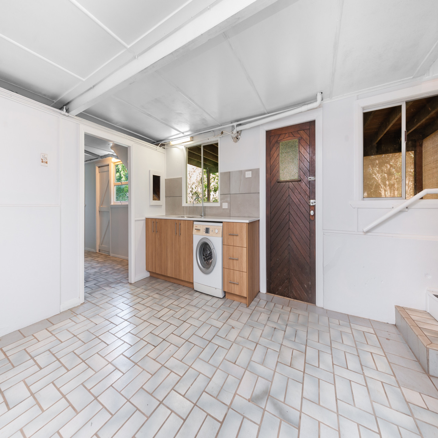 9 Mckenzie Road photo 10