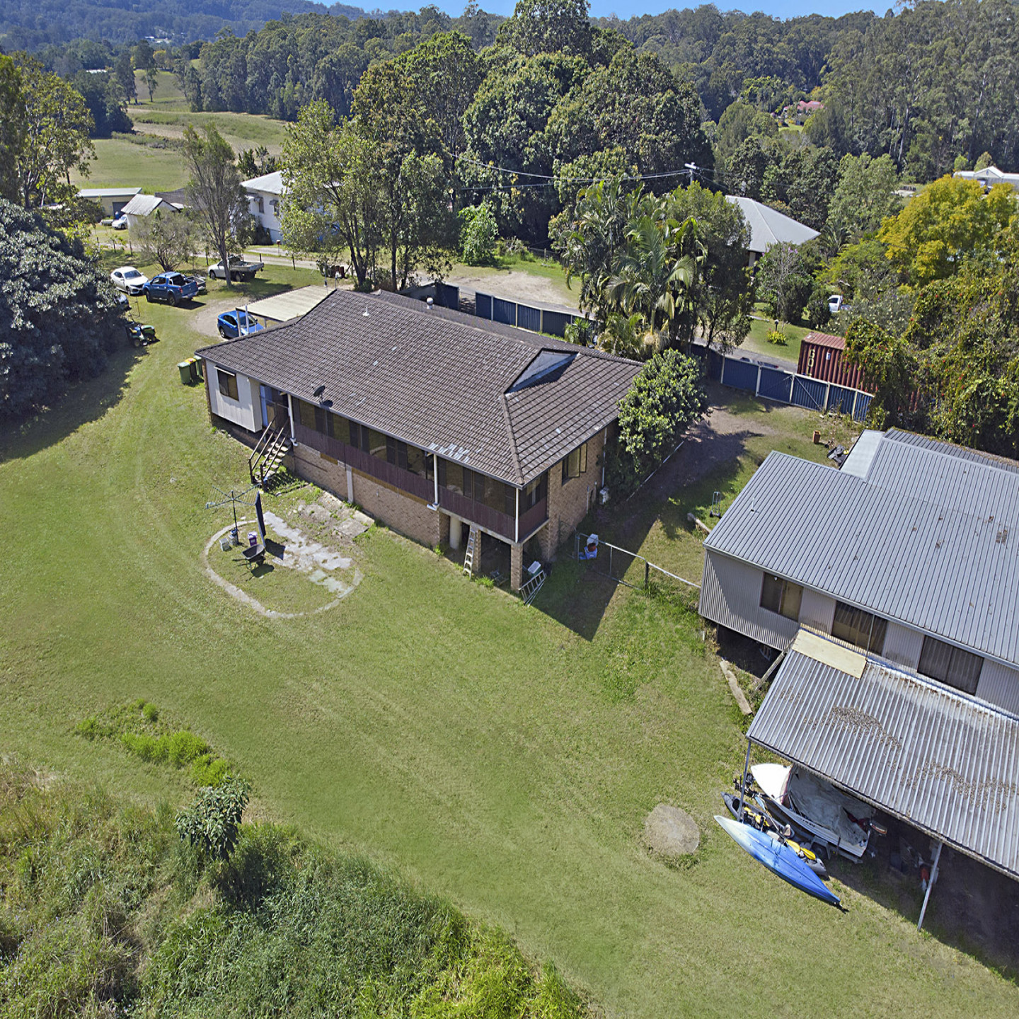 51 Spalls Road photo 2