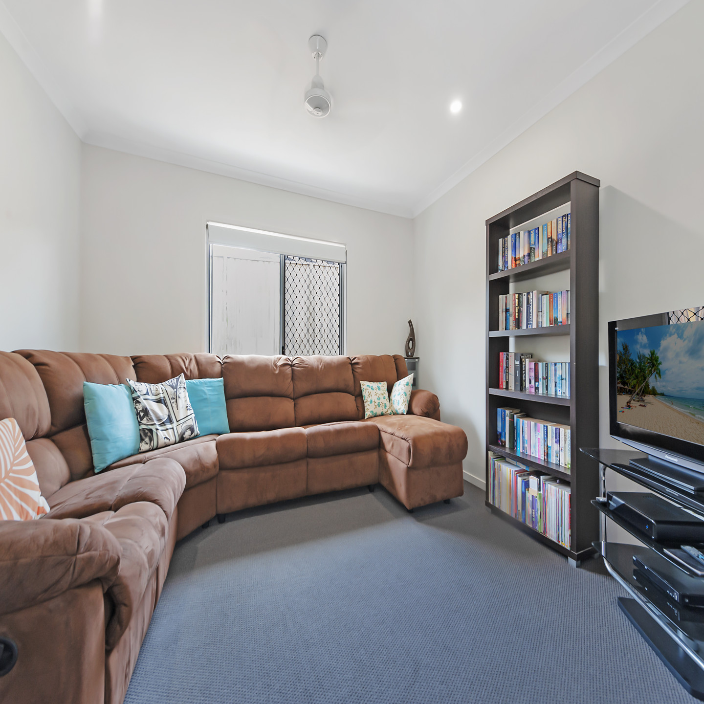 97 Rifle Range Road photo 5