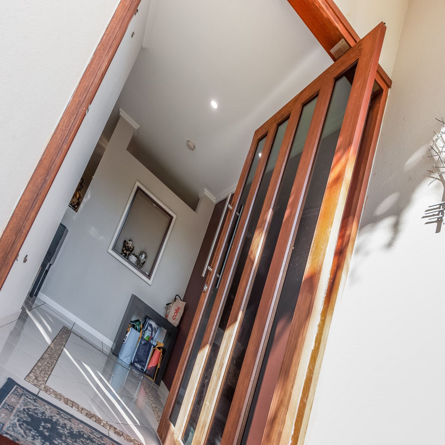 6 Bush Tree Court photo 2