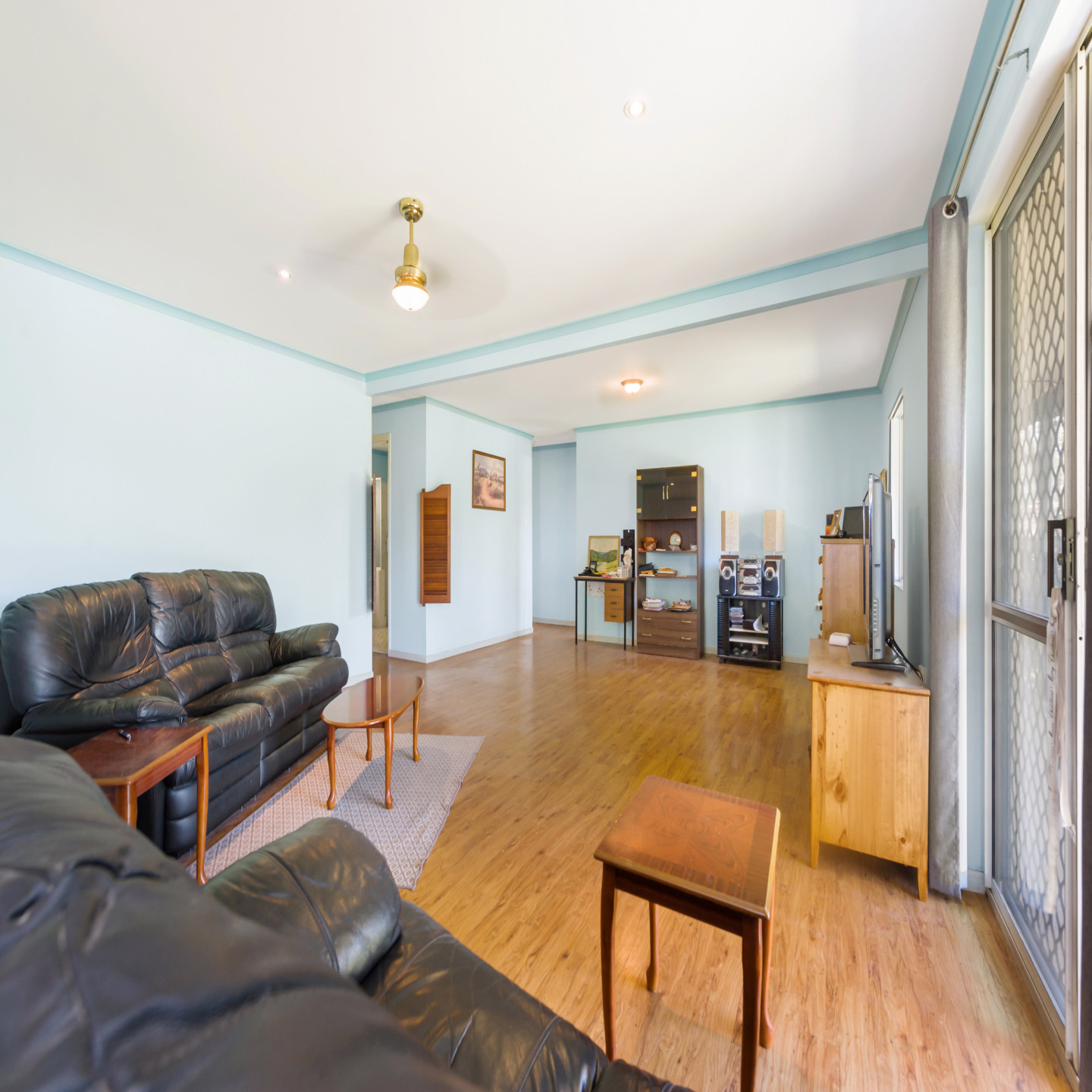 1 Halifax Court photo 4