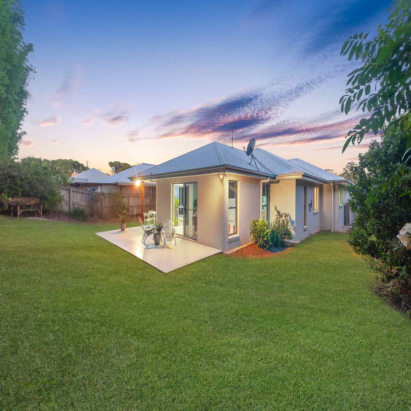35 Retreat Crescent photo 8