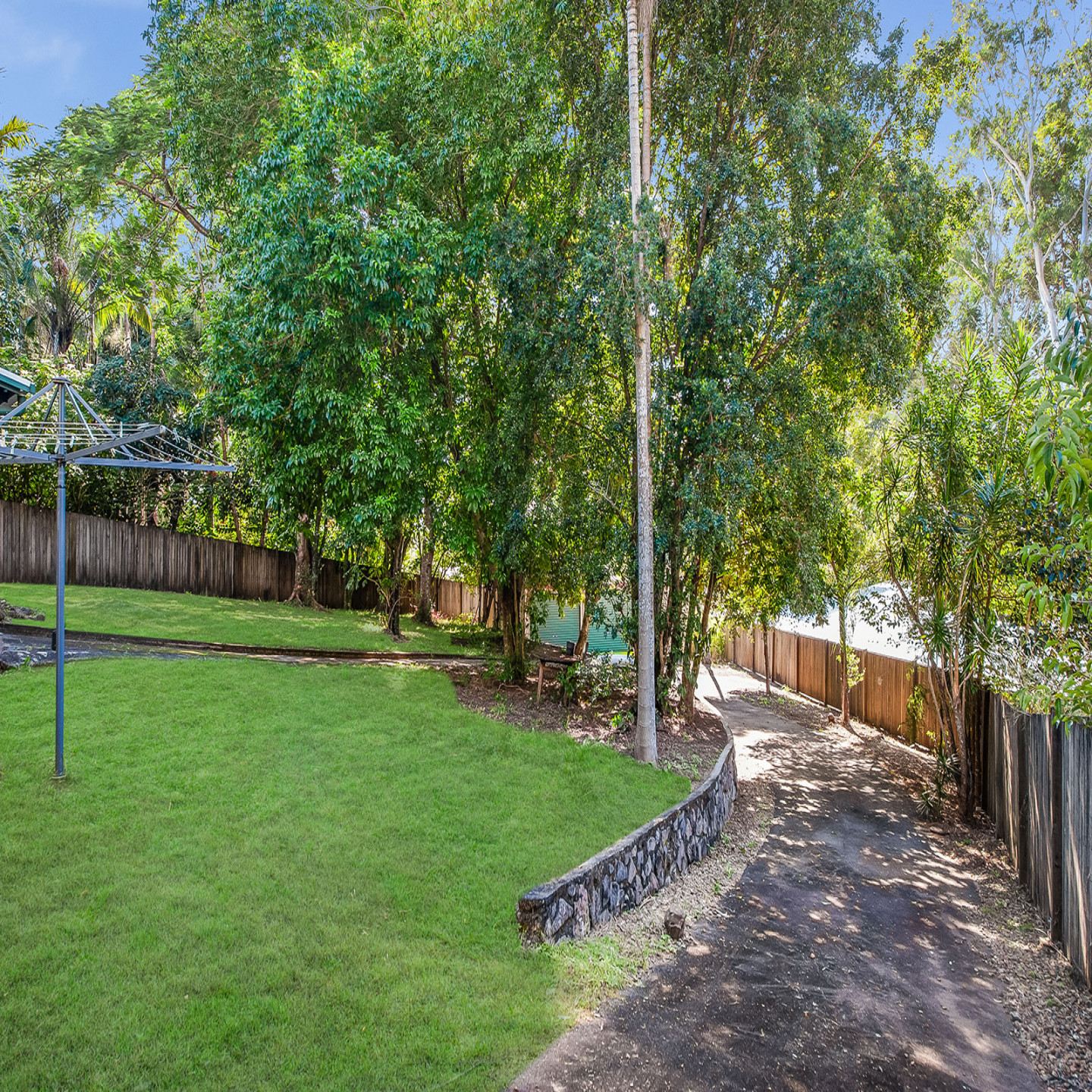 73 Chevallum Road photo 4