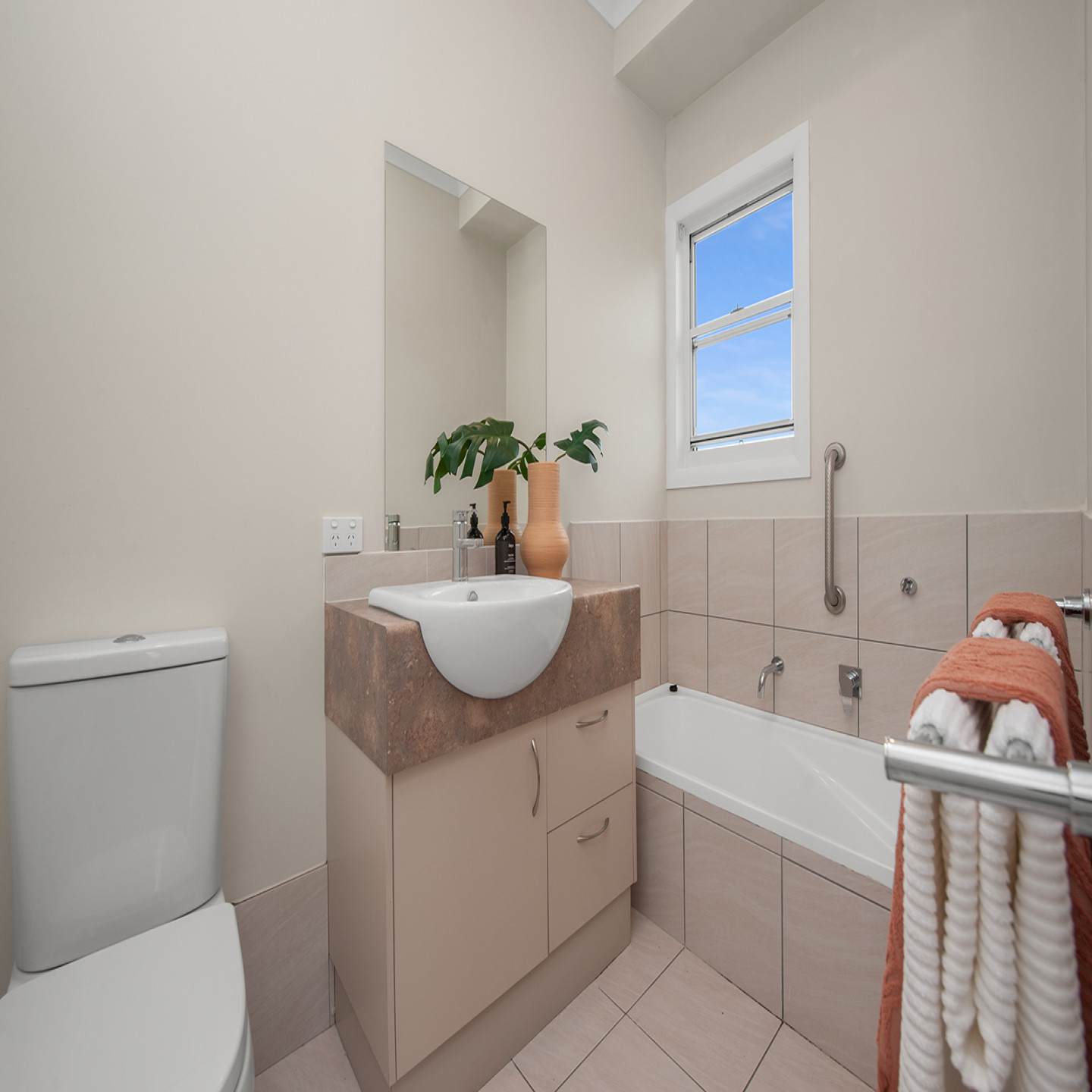 54 Countryview Street photo 6