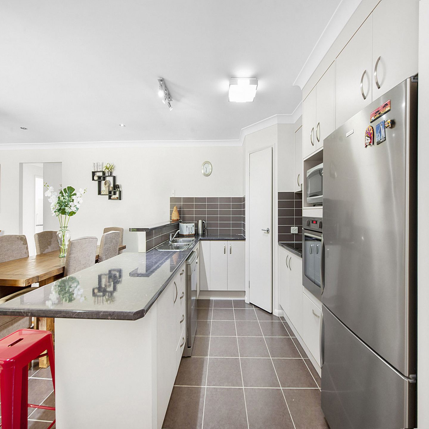 4 Macadam Court photo 5