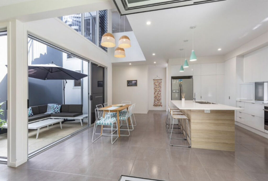 Mount Coolum $800 pw