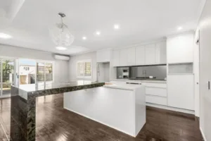 13_40-46-Memorial-Avenue-Maroochydore-kitchen-1024x681