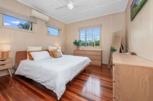 cary-street-woombye