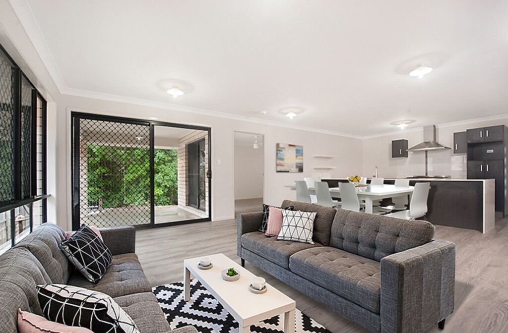 Garden Avenue PALMWOODS sunshine coast at a glance